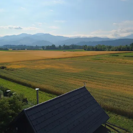 Tiny House Spielberg בית נופש